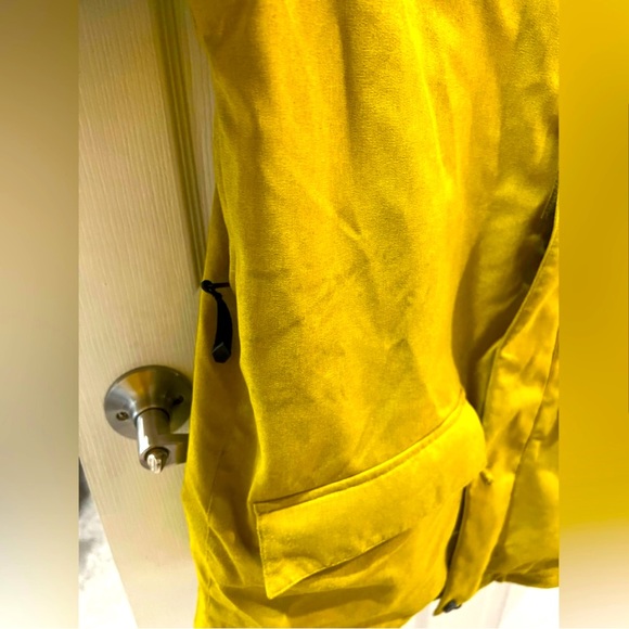 Men's VOLCOM 10k Snowboard jacket - Picture 2 of 11